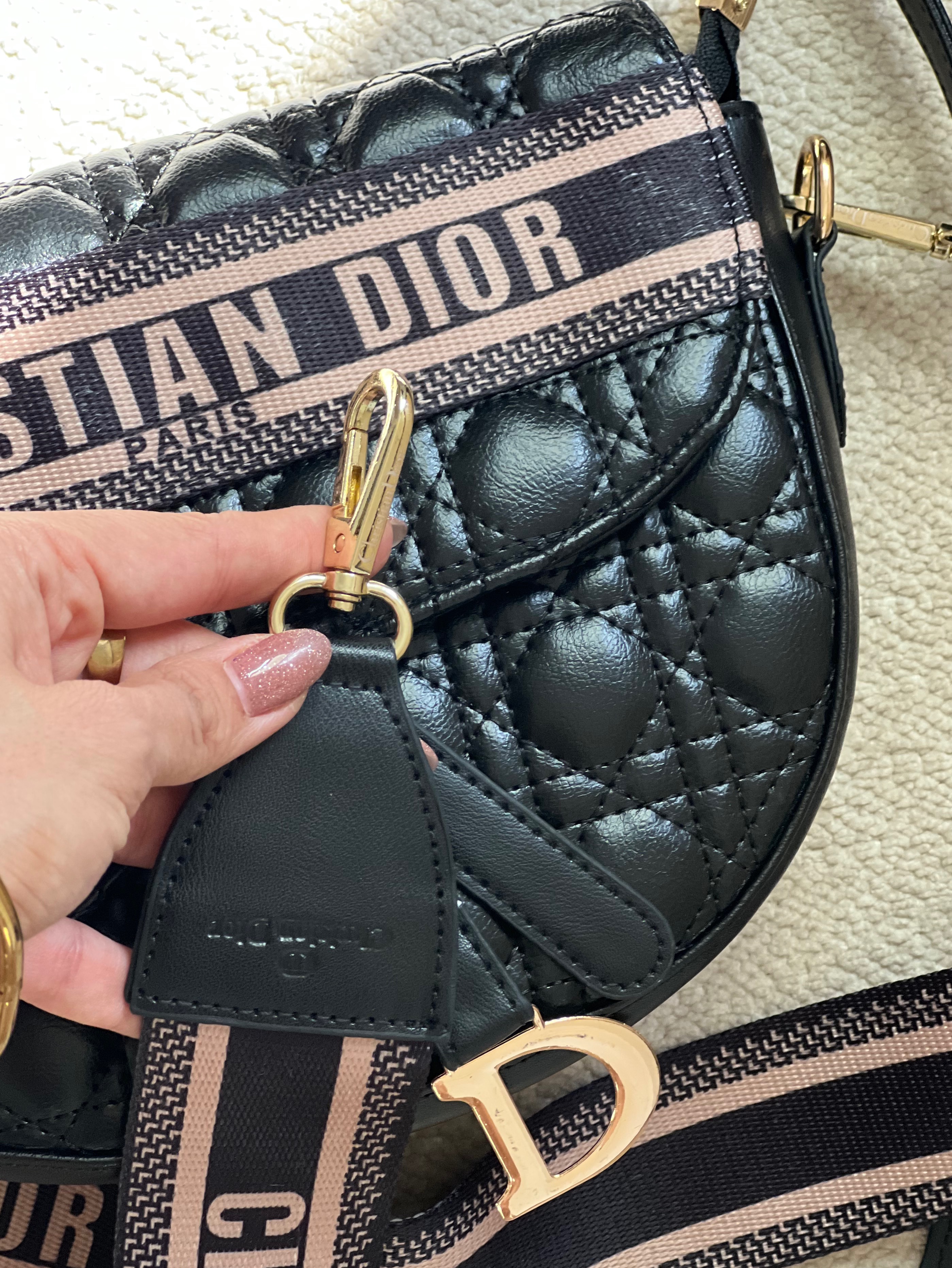 کیف دیور گرد