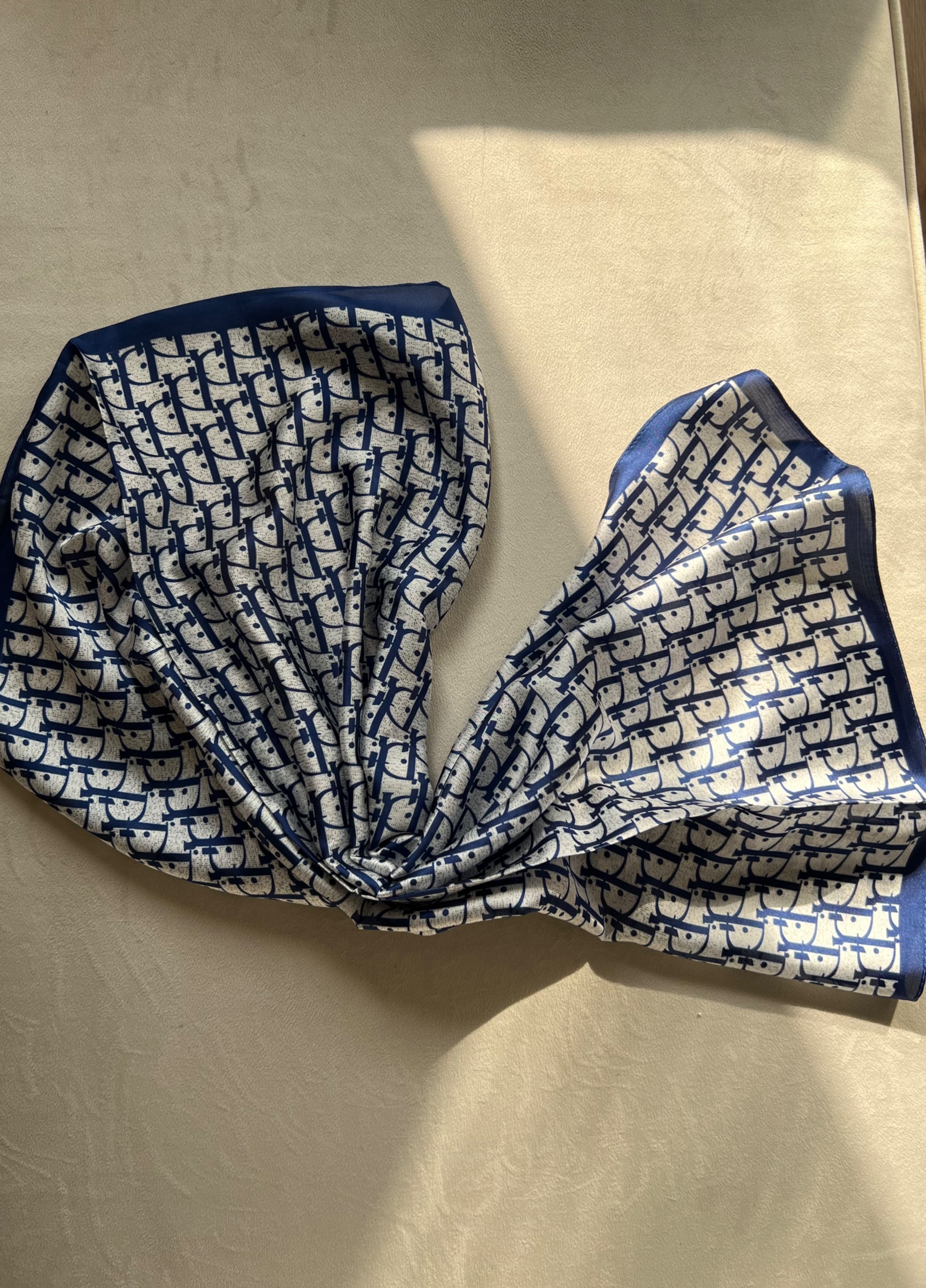 مینی اسکارف ساتن ابریشم